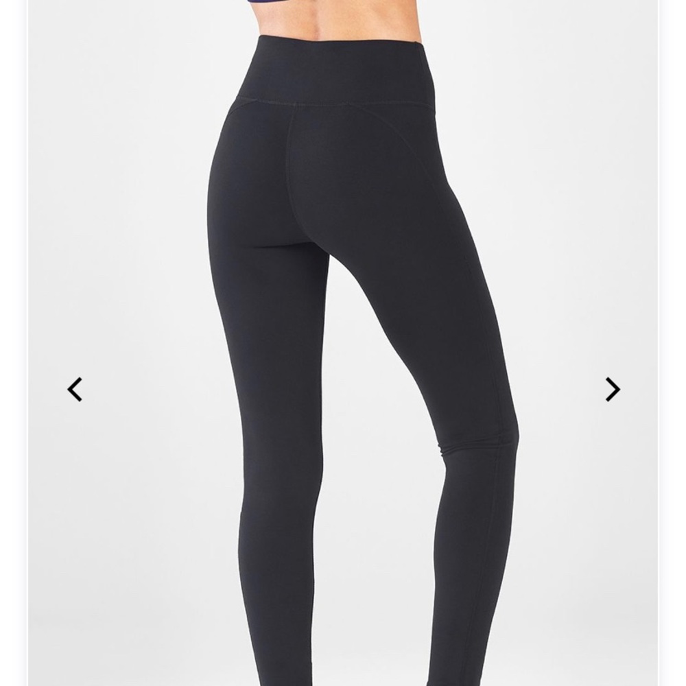 Fabletics High-waisted PowerHold 7/8 in gray